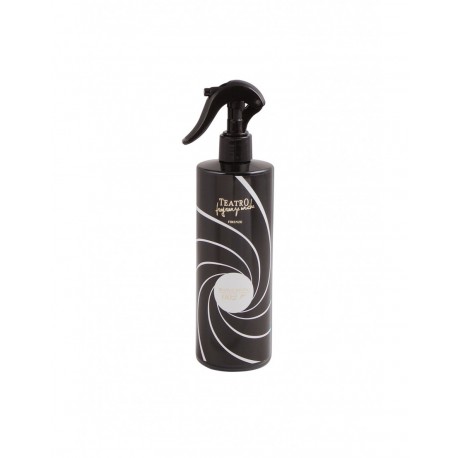 White Divine Spray Gun